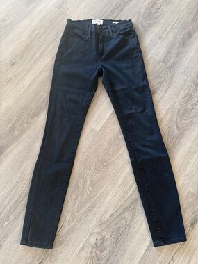 Frame Denim Black high rise Skinny Jeans size 25